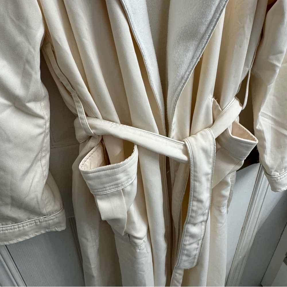 Maje Princess Cruise Lotus Spa Robe Cream Textured Luxury Resort Bathrobe Unisex - Picture 11 of 12